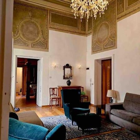 Appartamento Storico Nel Centro Флоренция Екстериор снимка