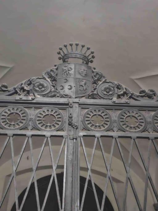 Appartamento Storico Nel Centro Флоренция Екстериор снимка